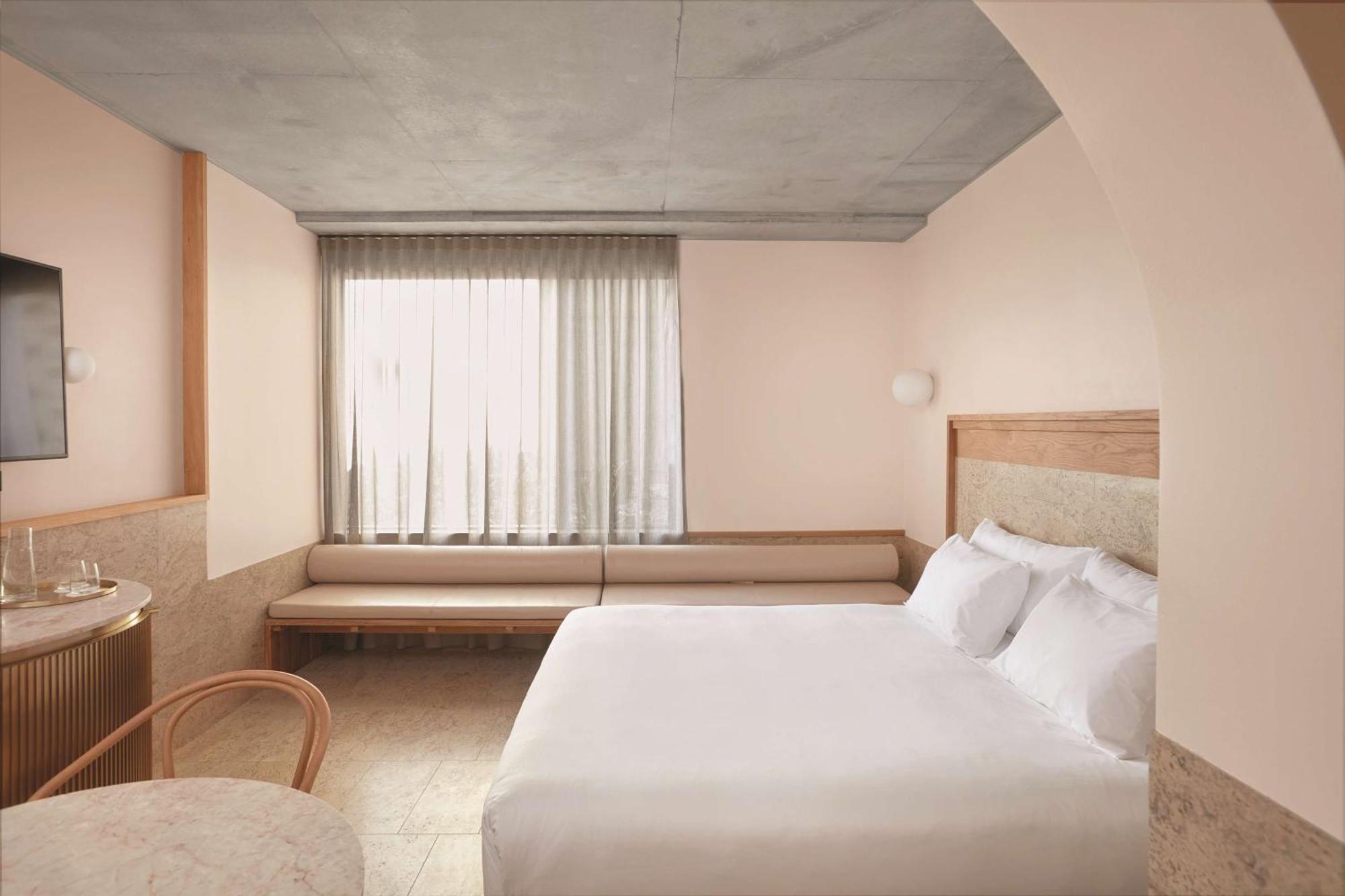 โรงแรมเดอะ แคลิล บริสเบน ภายนอก รูปภาพ A room at the hotel